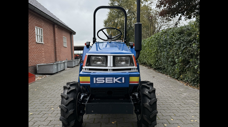 Iseki TU170 ab 95 € pro Monat.